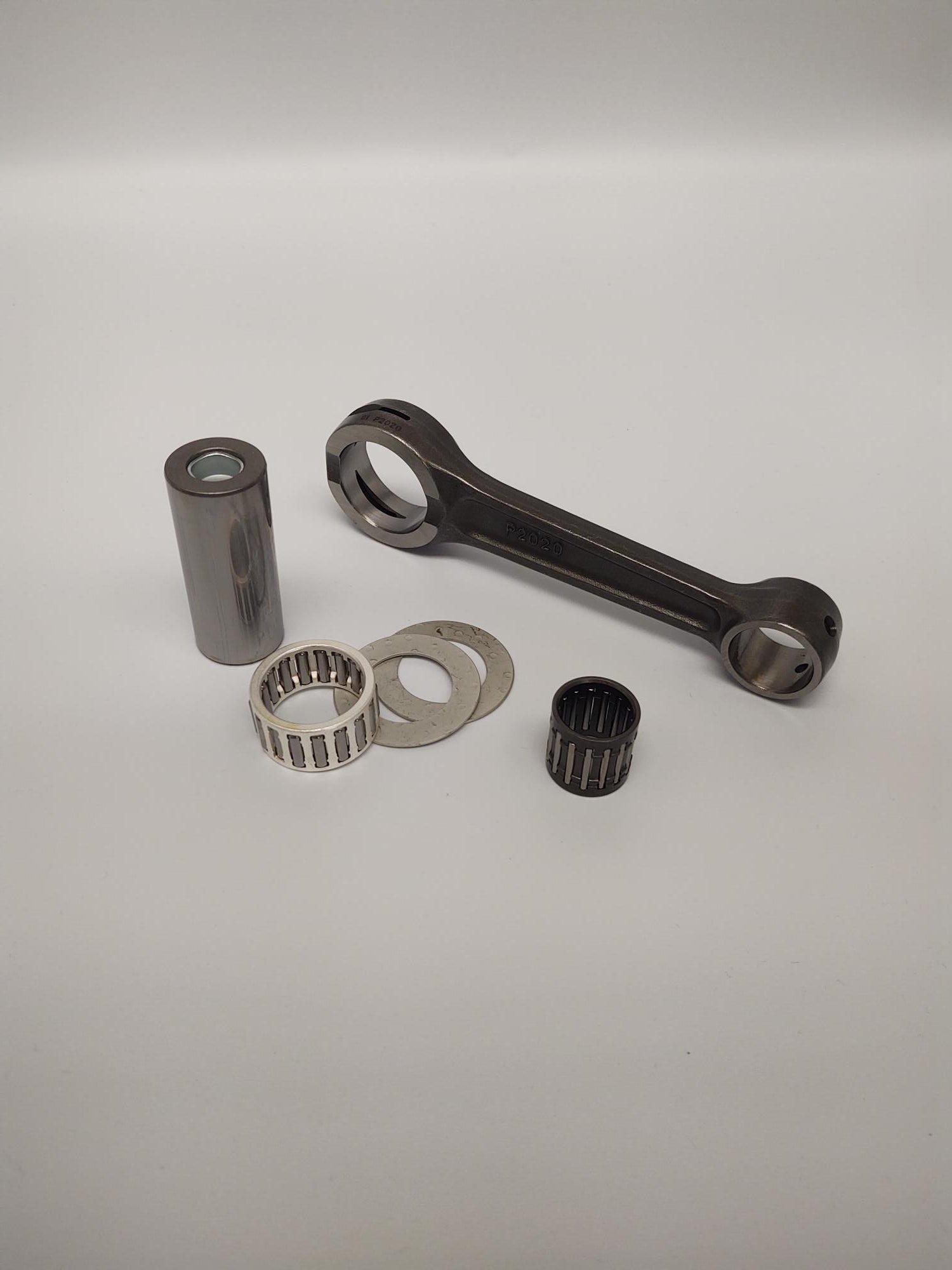 WOSSNER CONN. ROD, HONDA CR250 02'-07' WOSSNER CONN. ROD, HONDA CR250 02'-07'